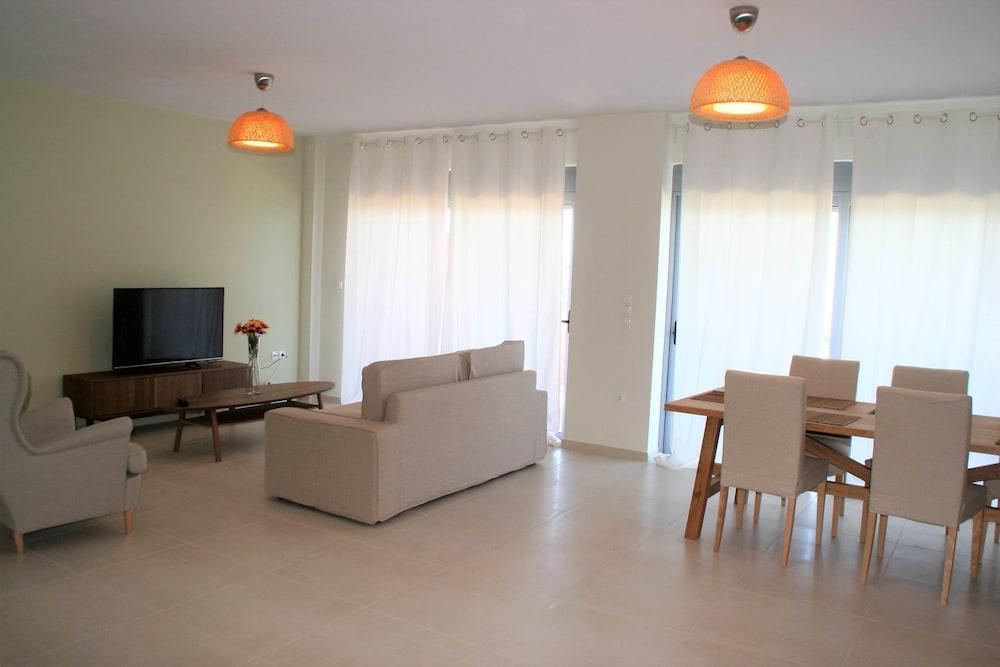 פרדיקה Aegina Sunset Villas מראה חיצוני תמונה