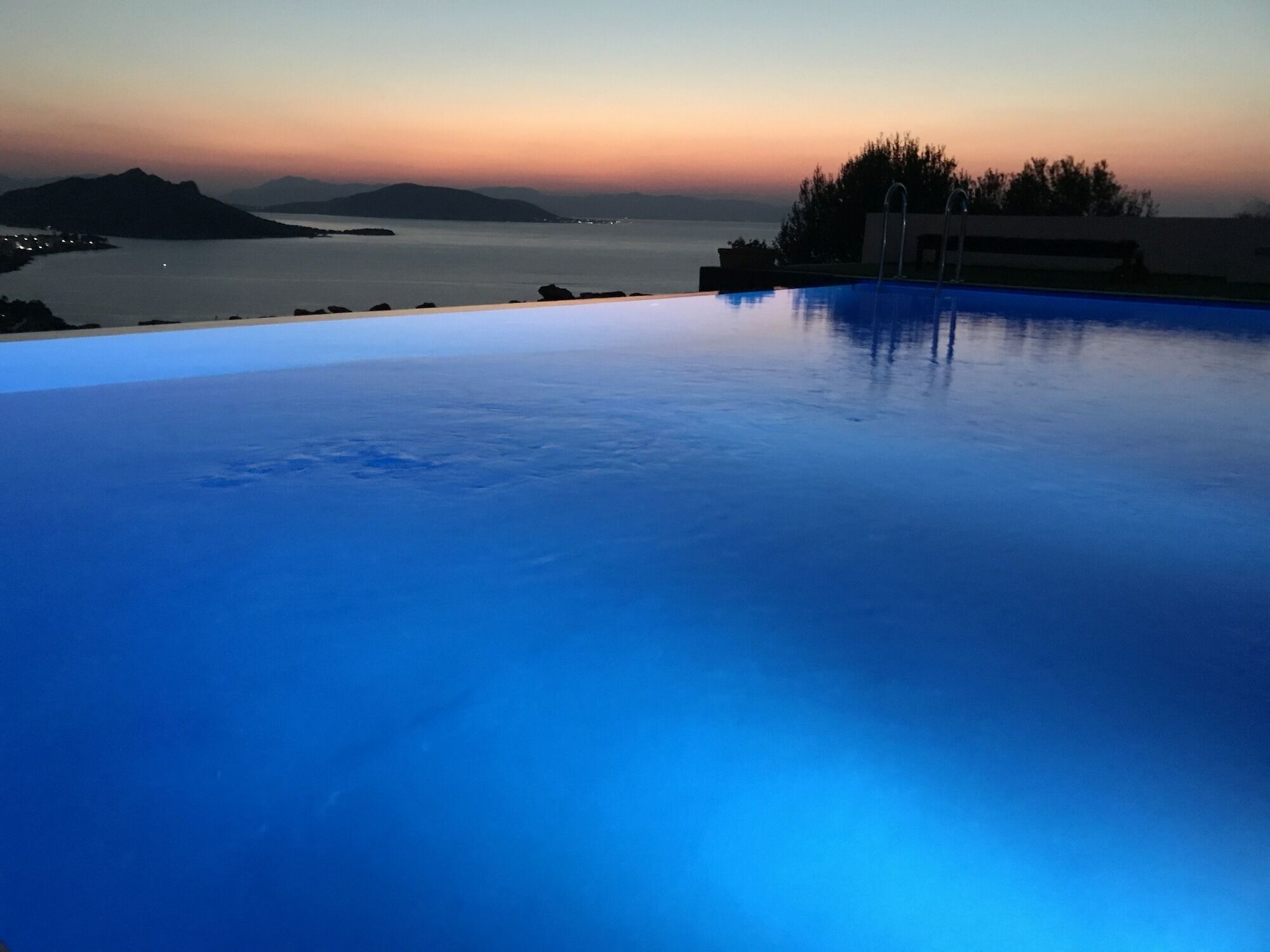 פרדיקה Aegina Sunset Villas מראה חיצוני תמונה